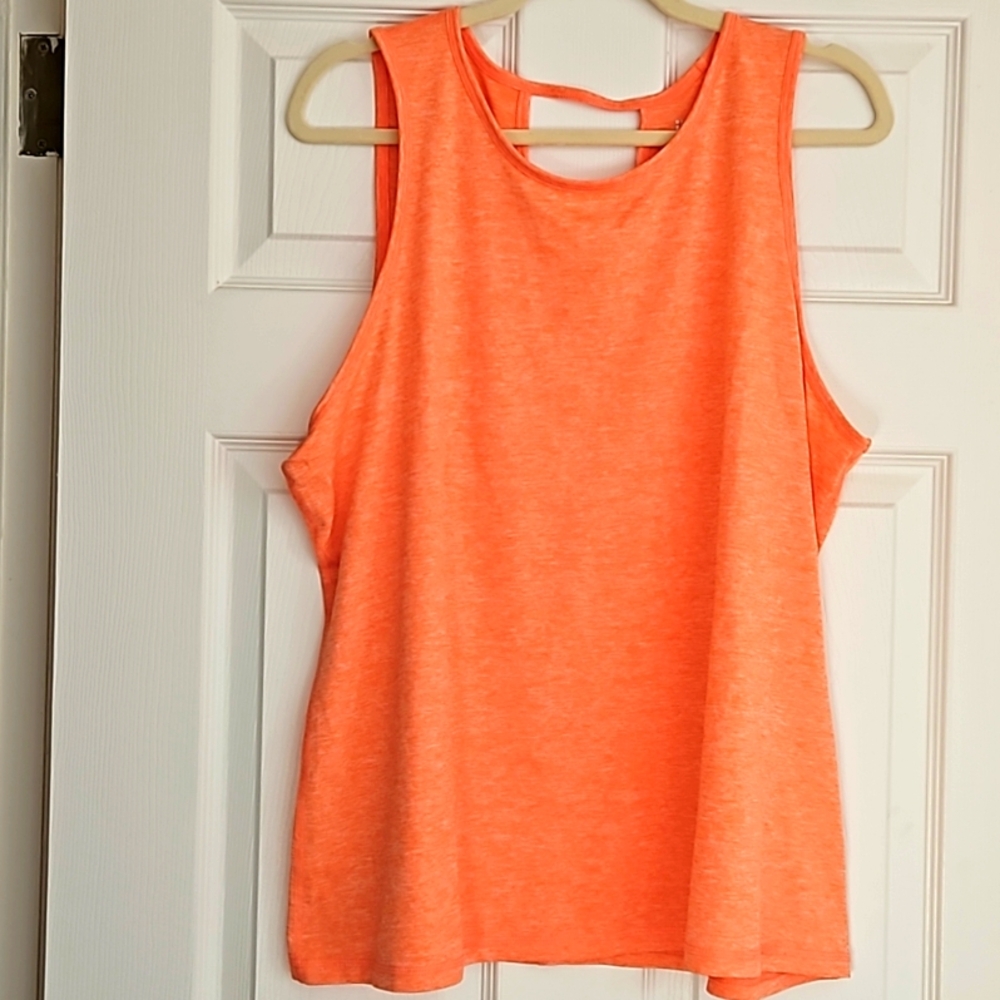 Ideology women's Plus Size tank, peach 2X. EUC.